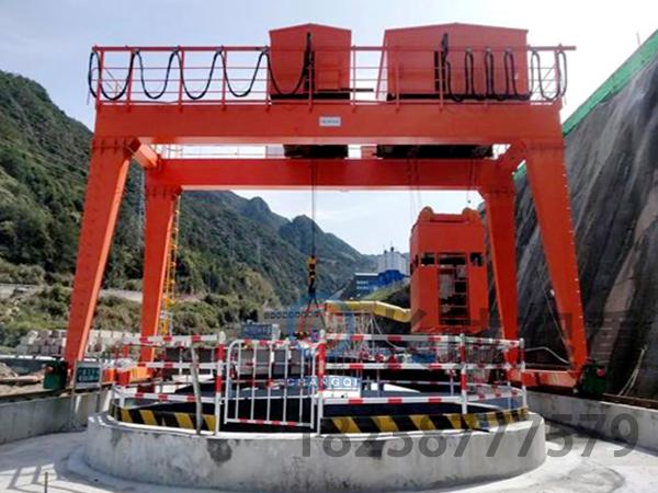 120噸架橋機(jī)主梁優(yōu)先采用雙箱型主梁結(jié)構(gòu)