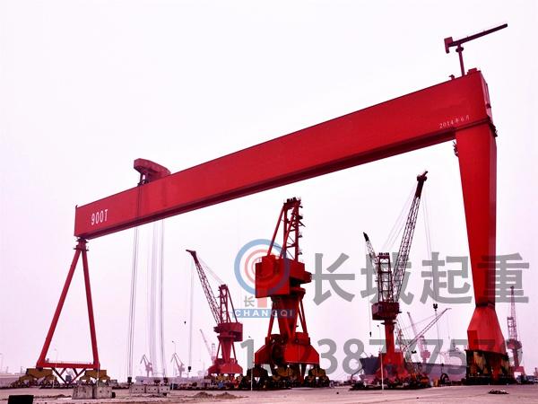 造船龍門吊在空載狀態下突發溜車的即時處置