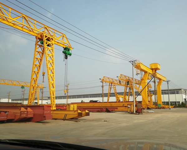 湖南永州門式起重機廠家使用五大注意