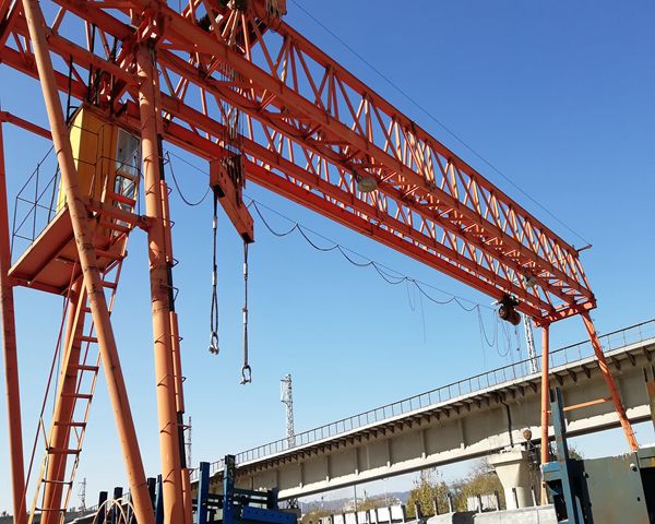 河北滄州架橋機廠家助力“嫦娥三號”飛天