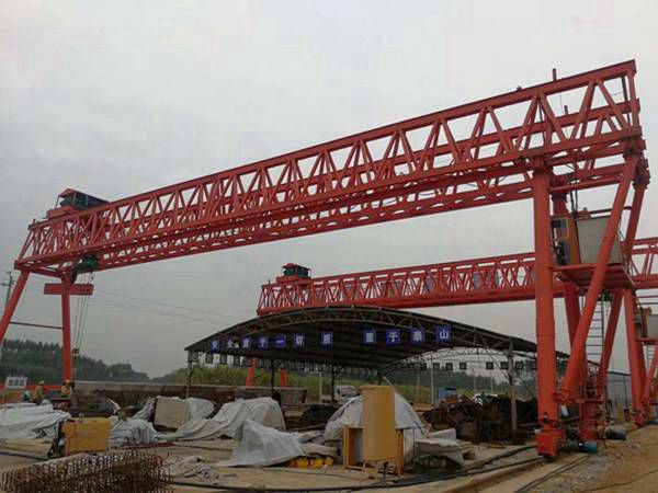 山西大同龍門吊廠家 120t起重機械的潤滑事項