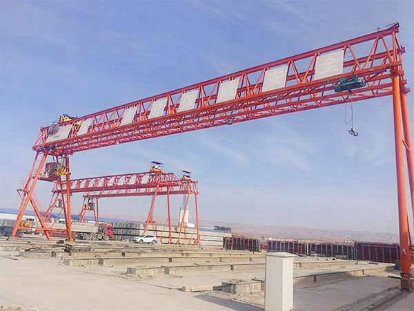 云南臨滄龍門吊廠家 守信譽講服務(wù)