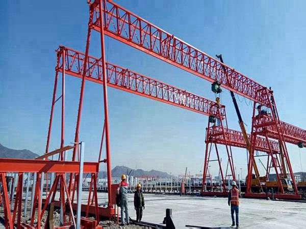 青海海東龍門(mén)吊廠家價(jià)格低調(diào)劑方便