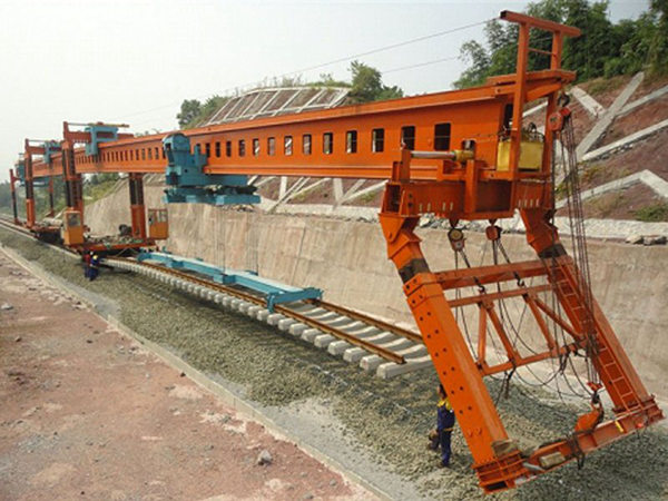 吉林遼源架橋機(jī)廠家出租租賃160噸架橋機(jī)