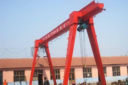 通用門式起重機