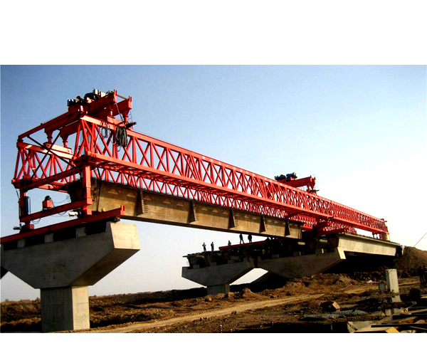 江西南昌架橋機(jī)廠家 架橋機(jī)注意事項(xiàng)
