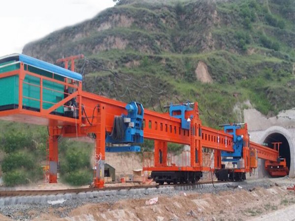 云南怒江架橋機廠家30年堅持誠信經營