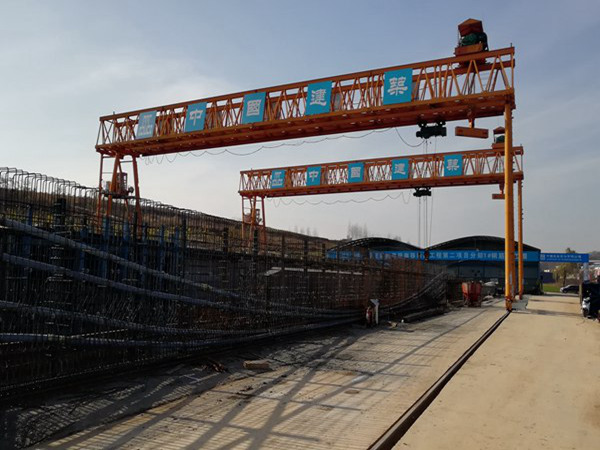 云南楚雄龍門吊公司為客戶量身打造專業化服務