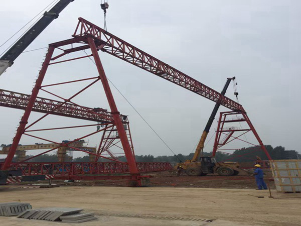 廣西賀州門式起重機廠家按流程施工