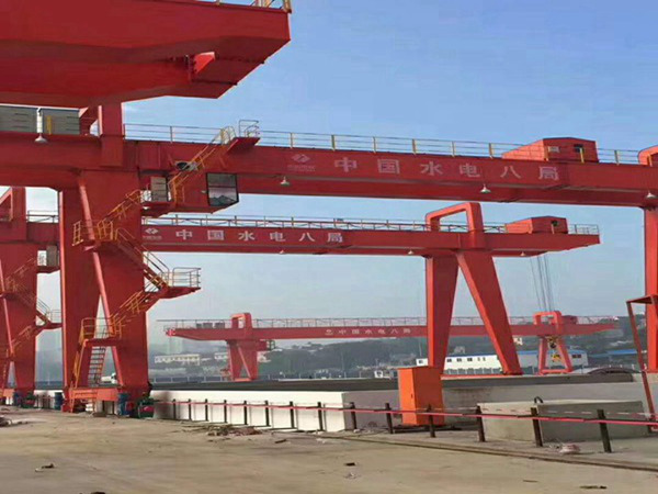 江蘇徐州龍門吊廠家可回收舊設(shè)備