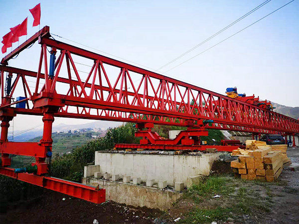 湖南邵陽架橋機公司運架一體架橋機