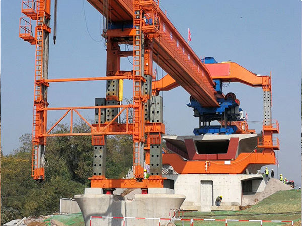 福建寧德龍門吊公司采購須知數(shù)據(jù)