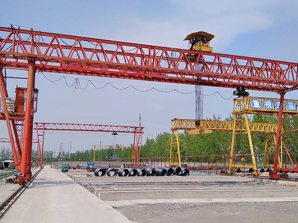 云南臨滄門式起重機廠家好用max