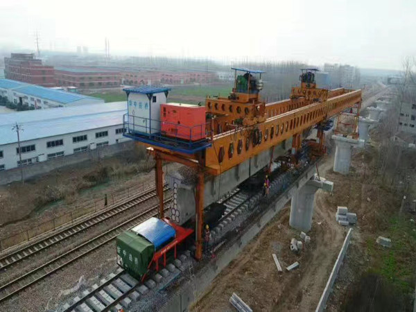 湖北恩施州架橋機(jī)租賃廠家講解