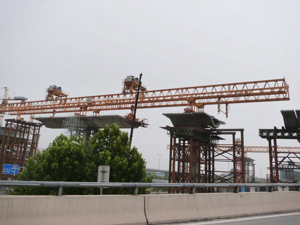 安徽宣城架橋機(jī)租賃廠家調(diào)試液壓系統(tǒng)