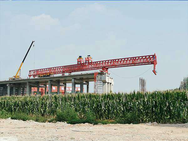 云南玉溪90斷架橋機(jī)租賃廠家下雨不怕