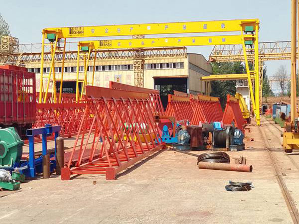 廣西貴港龍門吊廠家為您護(hù)航