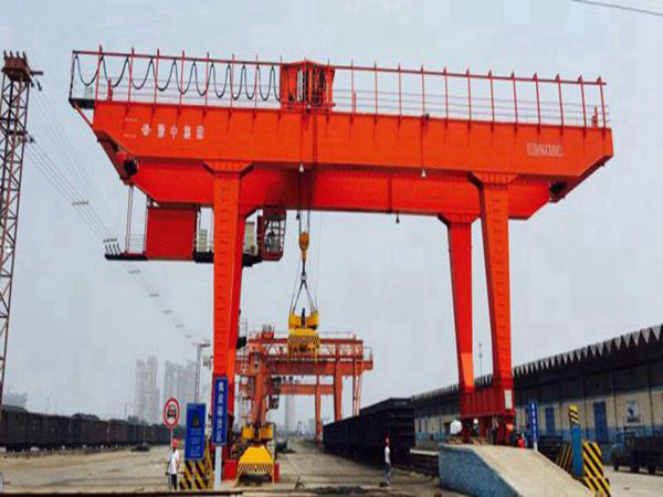  四川廣安龍門吊廠家擁有完善的隊伍